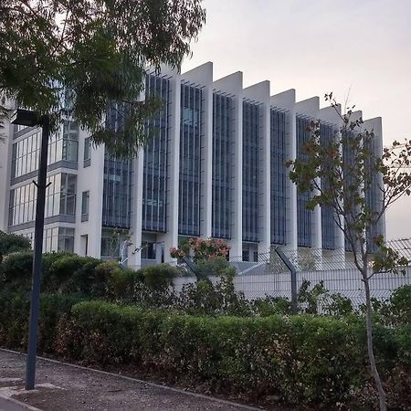 Studio In Herzliya, Near Idc & Park מראה חיצוני תמונה
